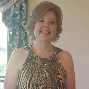 Meet your Posher, Devona